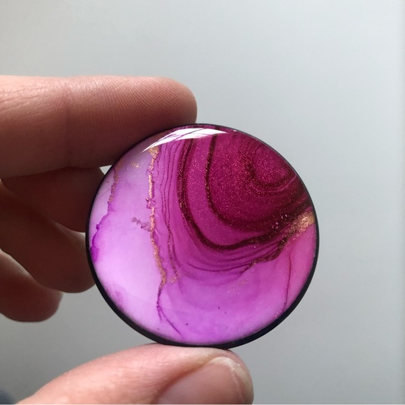 Phone Grips! - Picture 12 of 14